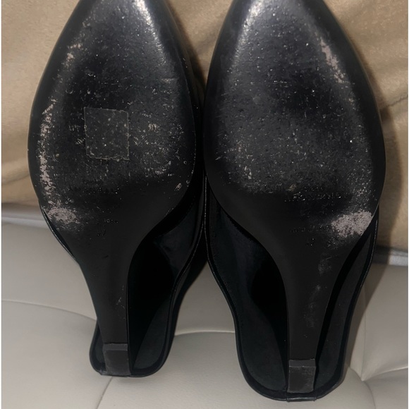 Givenchy Shark Lock ankle boots in leather - Picture 9 of 12